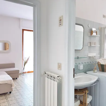 250 Mt Dal Mare - Relax Con Fresco Balcone *