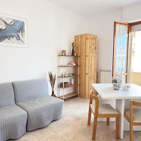 Apartment 250 Mt Dal Mare - Relax Con Fresco Balcone Ceriale