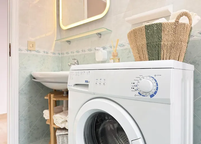 250 Mt Dal Mare - Relax Con Fresco Balcone チェリアーレ